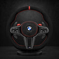Volant personnalisé BMW Série G LCI full Alcantara noir, surpiqûres rouges et piping rouge, méplat flat bottom